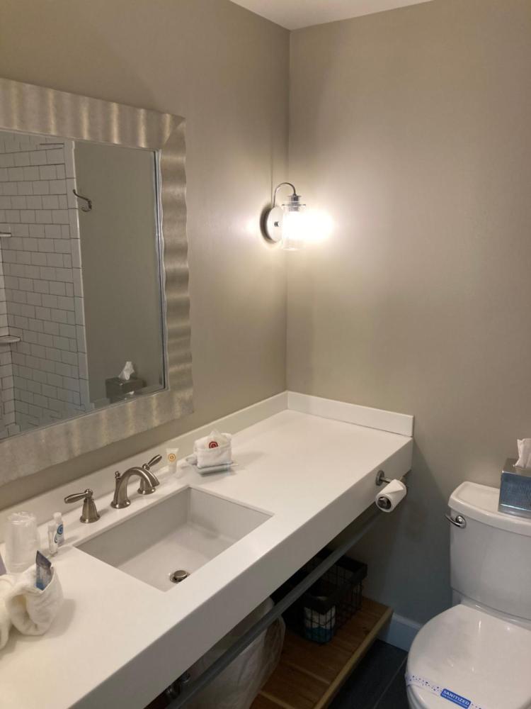 Deluxe Queen Room with Two Queen Beds interior